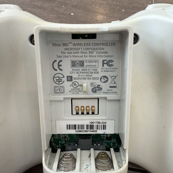 Official Microsoft Xbox 360 White Wireless Controller Genuine Original OEM B - Picture 4 of 4